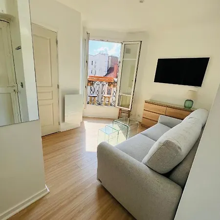 Appartement Vue Montmartre & Balcon