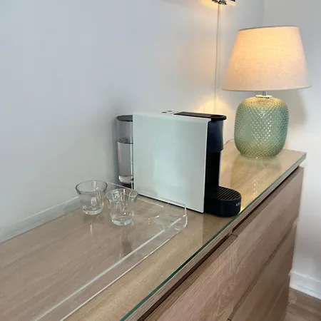 Apartment Vue Montmartre & Balcon